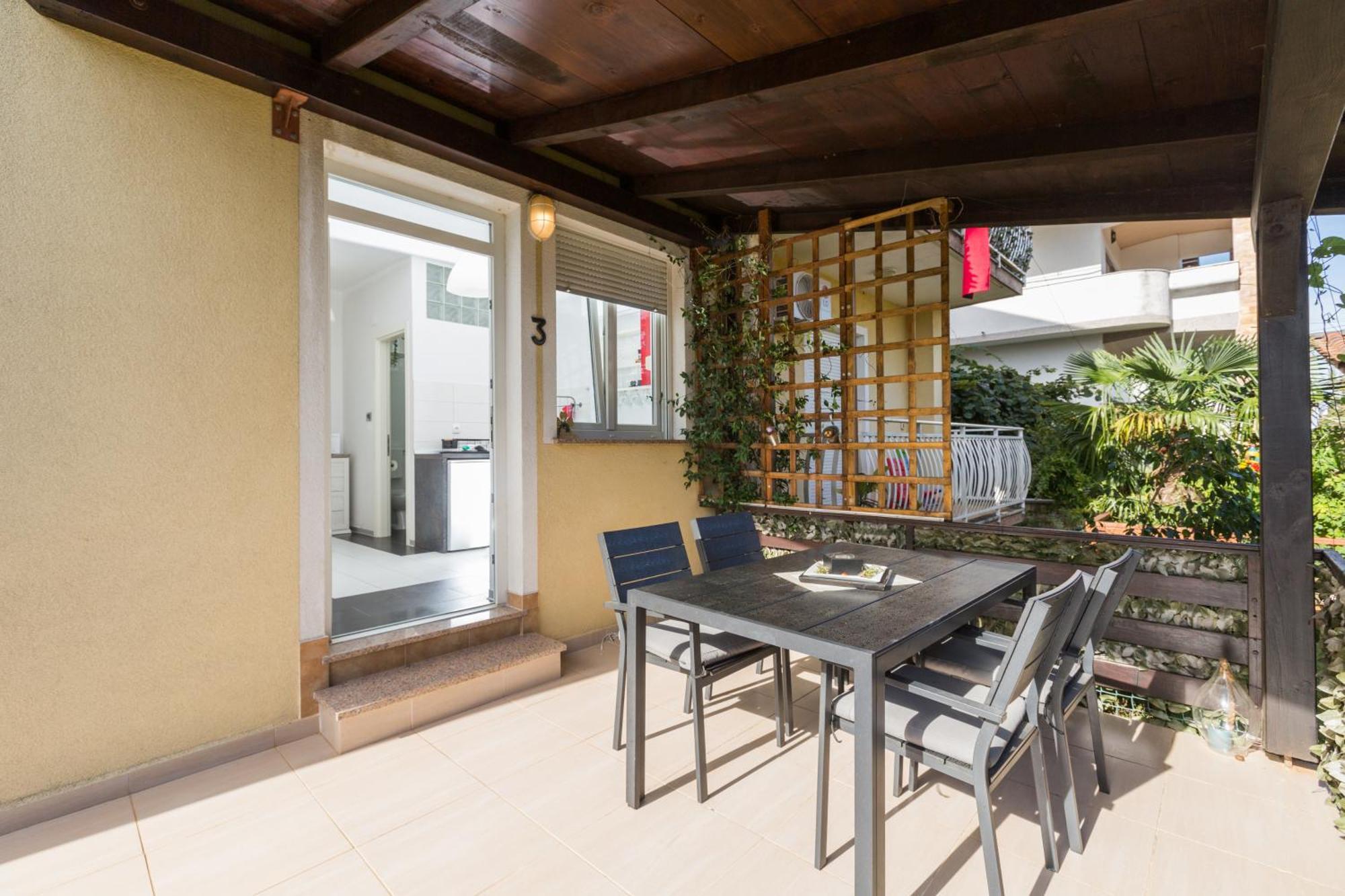 Trbovic Apartments Peaceful Stay With Free Parking, Pet-Friendly, And Bike Storage In Umag Exterior photo